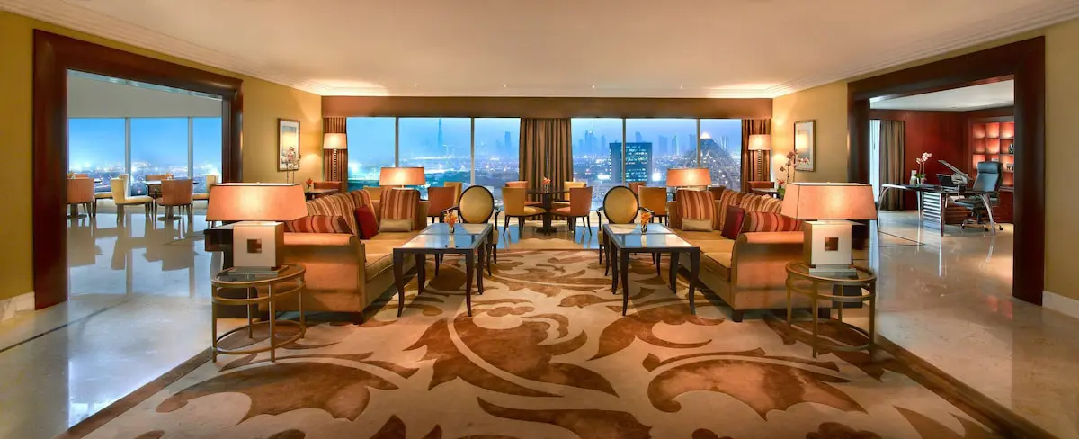 سالن انتظار هتل گرند هایت دبی